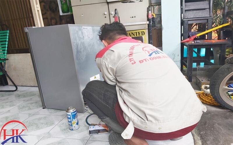dịch vụ sửa tủ lạnh midea tại Điện Lạnh HK