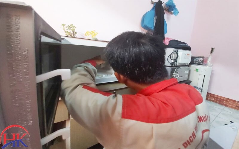 thợ sửa lò vi sóng tại Điện Lạnh HK