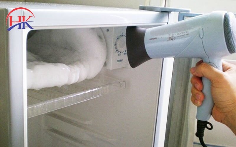sửa tủ lạnh đông tuyết