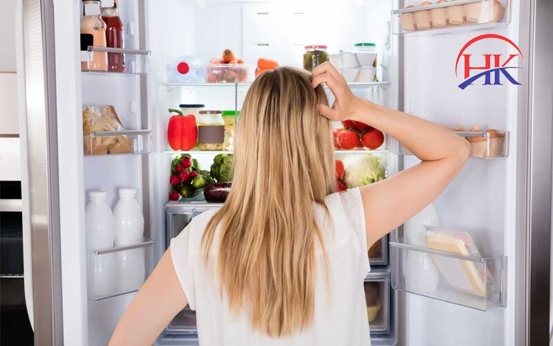 tủ lạnh quá nhiều đồ ăn