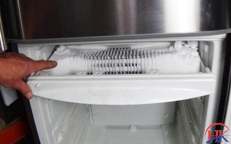 Sửa ngăn mát tủ lạnh bị đóng đá