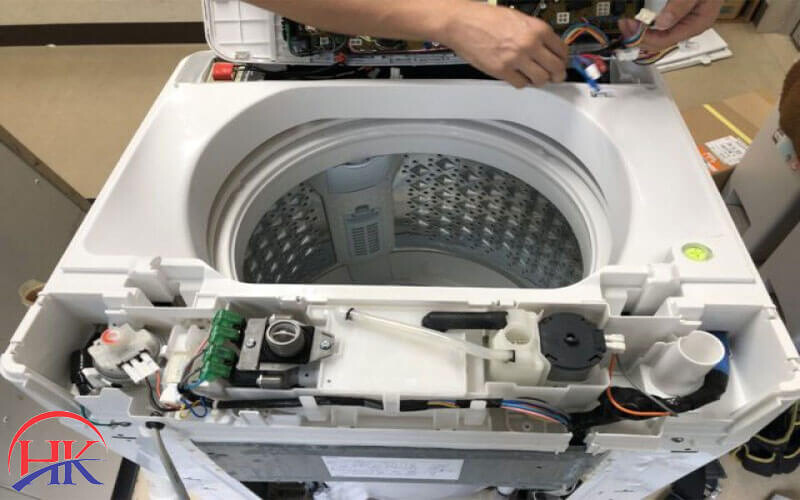 Dấu hiệu hư hỏng ở bo mạch máy giặt