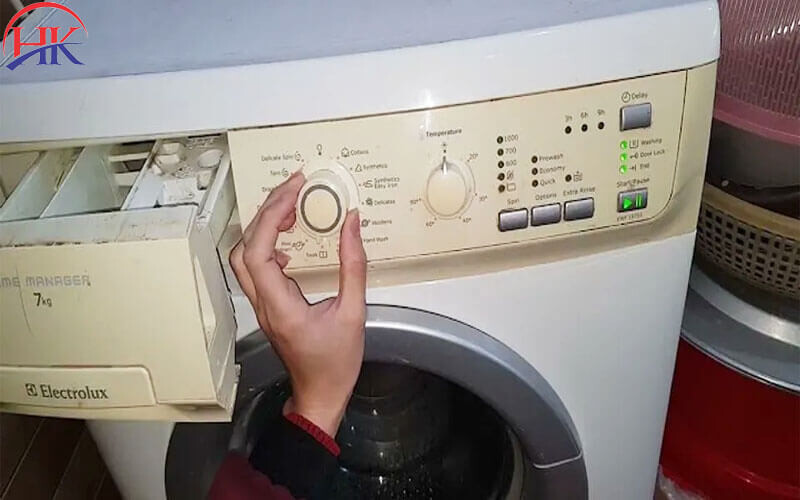 Hướng dẫn sử dụng máy giặt Electrolux ewf 8576