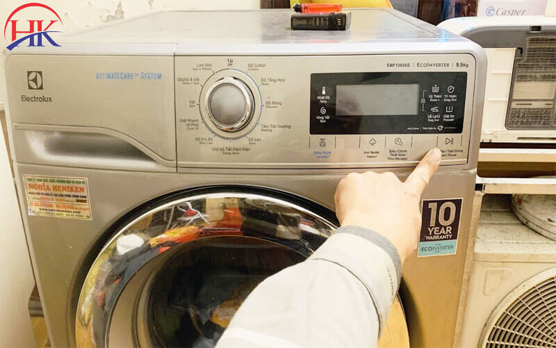Dịch vụ sửa máy giặt Electrolux báo lỗi E42