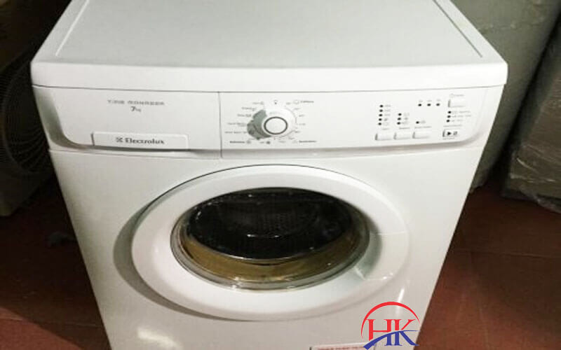 Máy giặt Electrolux ewf 8576