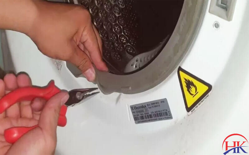 Cách thay gioăng máy giặt Electrolux