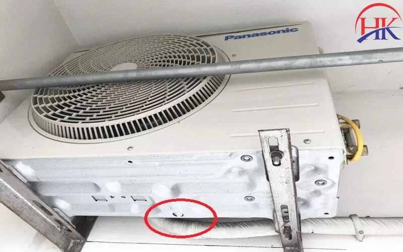 4 Nguyên Nhân Cục Nóng Máy Lạnh Chảy Nước 99% Người Đang Mắc Phải Máy lạnh bị chảy nước ở cục nóng