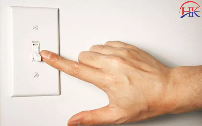 Tắt Mở Máy Lạnh Có Tốn Điện Không? Thực Hư Ra Sao? Đừng Bỏ Lỡ Nên bật tắt máy lạnh đúng cách