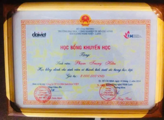 Học bổng